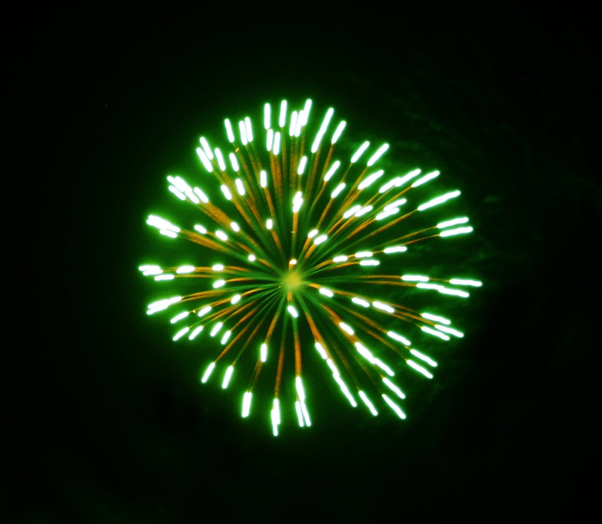 Green Fireworks in Sydney — Epic Fireworks