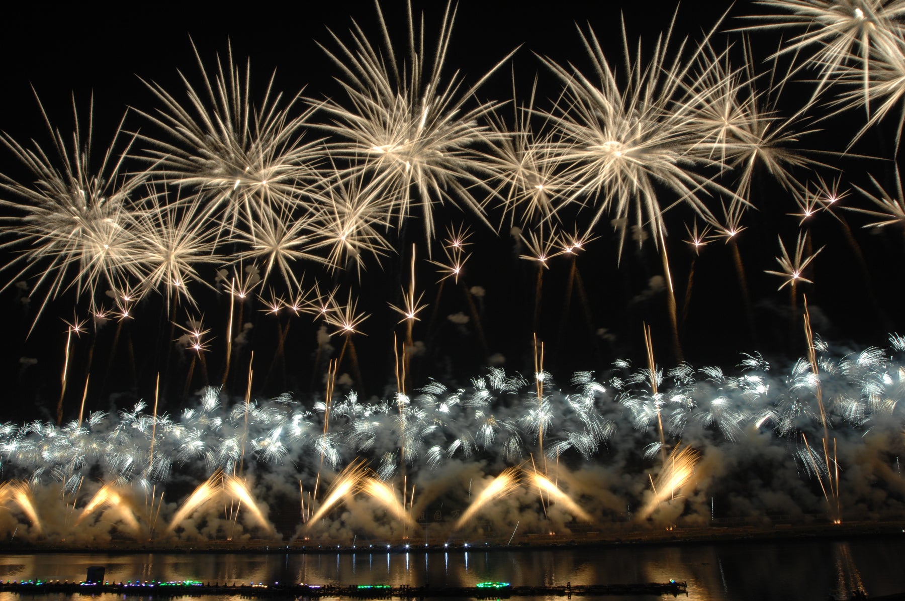 FIREWORKS MARK THE END OF THE 2020 OLYMPICS