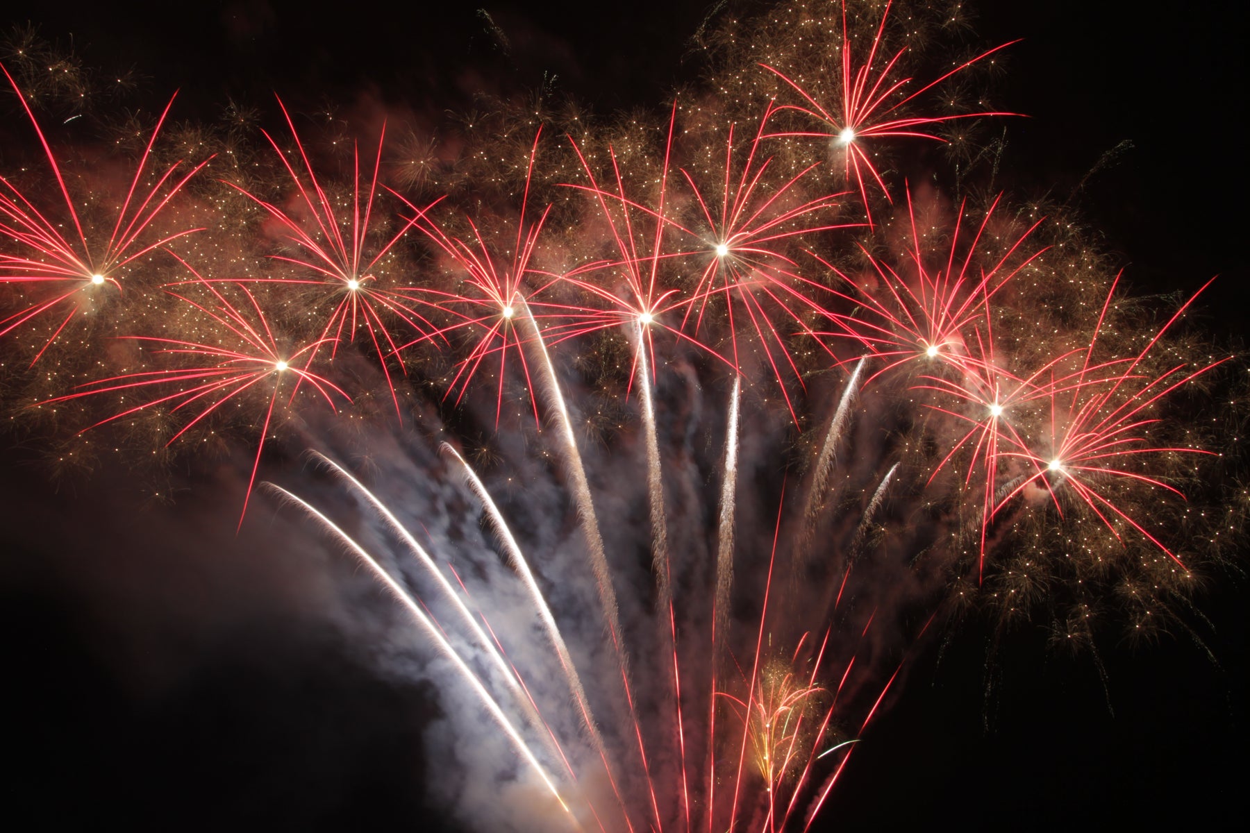 Fireworks to end Edinburgh festival with a bang