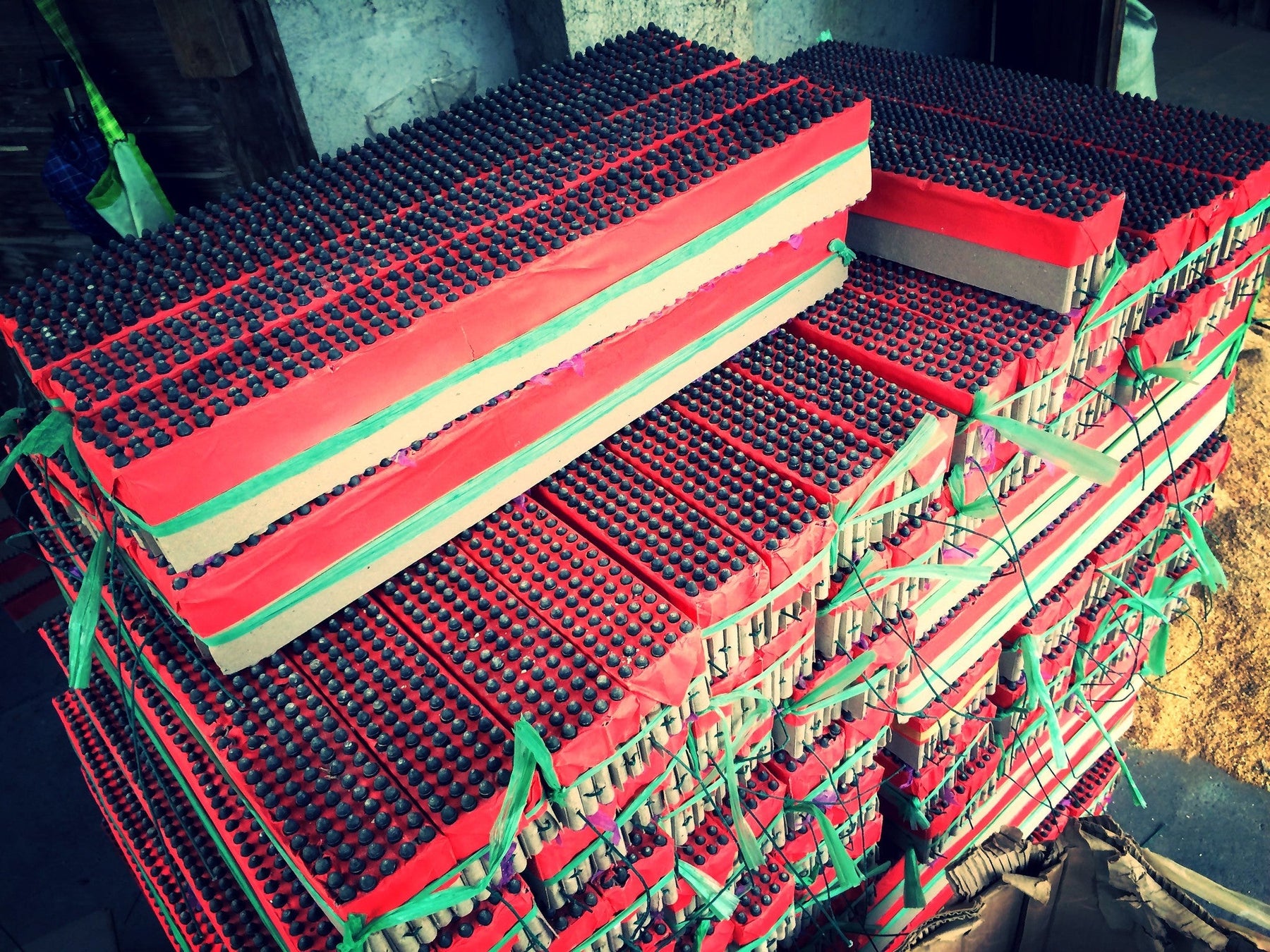 WHY IS IT CALLED A SATURN MISSILE FIREWORK?