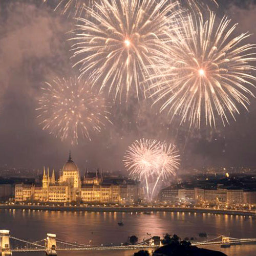 Watch Europe's Biggest Fireworks Spectacle in Budapest, Hungary