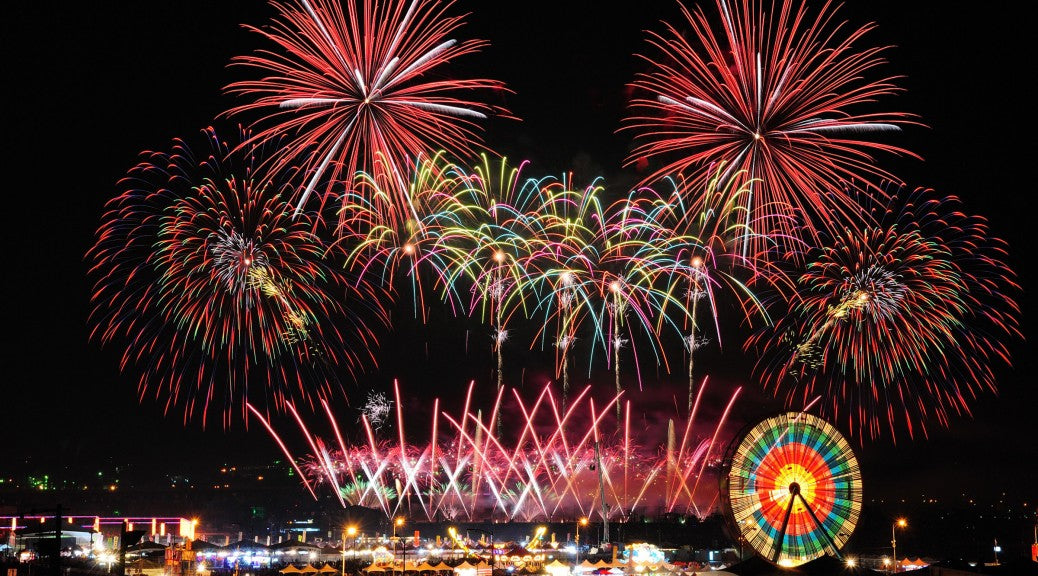 ROUND UP OF FIREWORK EVENTS THIS WEEKEND